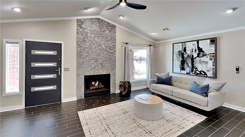 8 W Prairie Dunes Court, Rogers, AR 72758 Main Photo