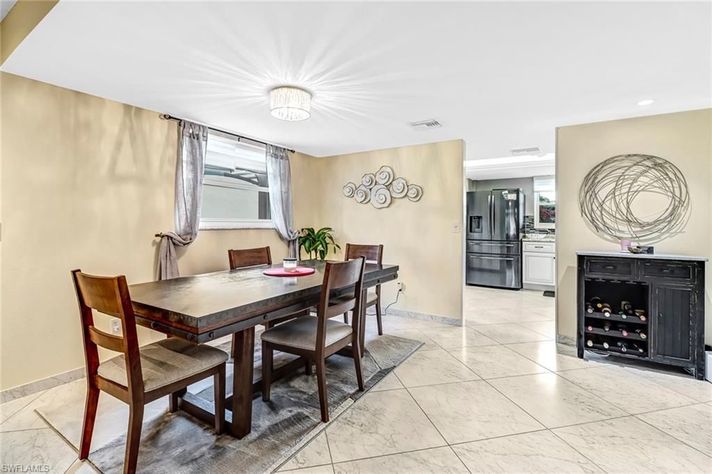 185 Cypress Way E, Unit A106, Naples, FL 34110 Photo