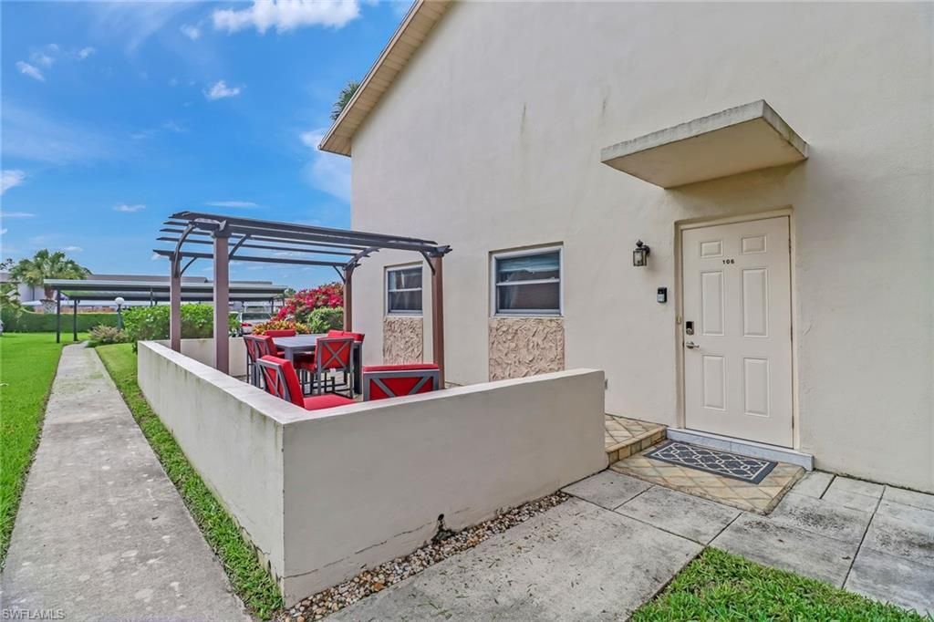 185 Cypress Way E, Unit A106, Naples, FL 34110 Photo