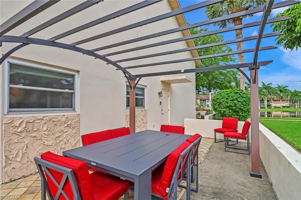 185 Cypress Way E, Unit A106, Naples, FL 34110 Photo