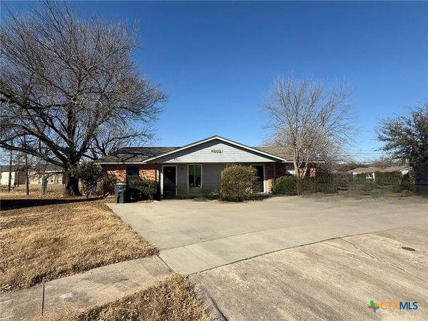 4802 Rainbow Circle , Killeen, TX 76543