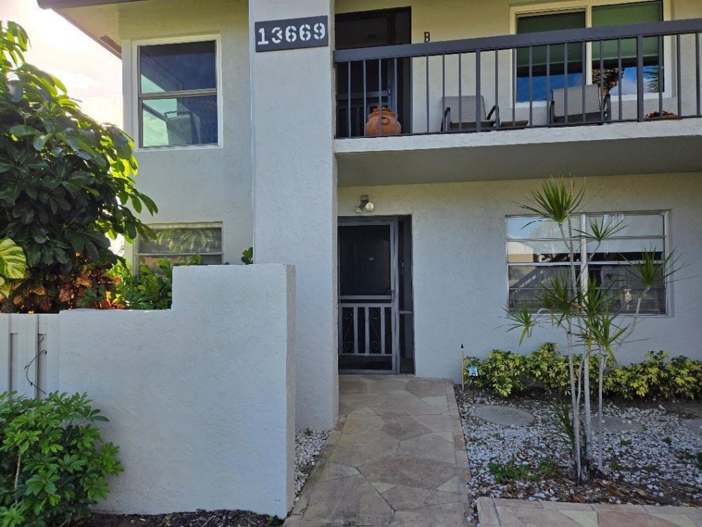 13669 Date Palm Court, Unit A, Delray Beach, FL 33484 Photo