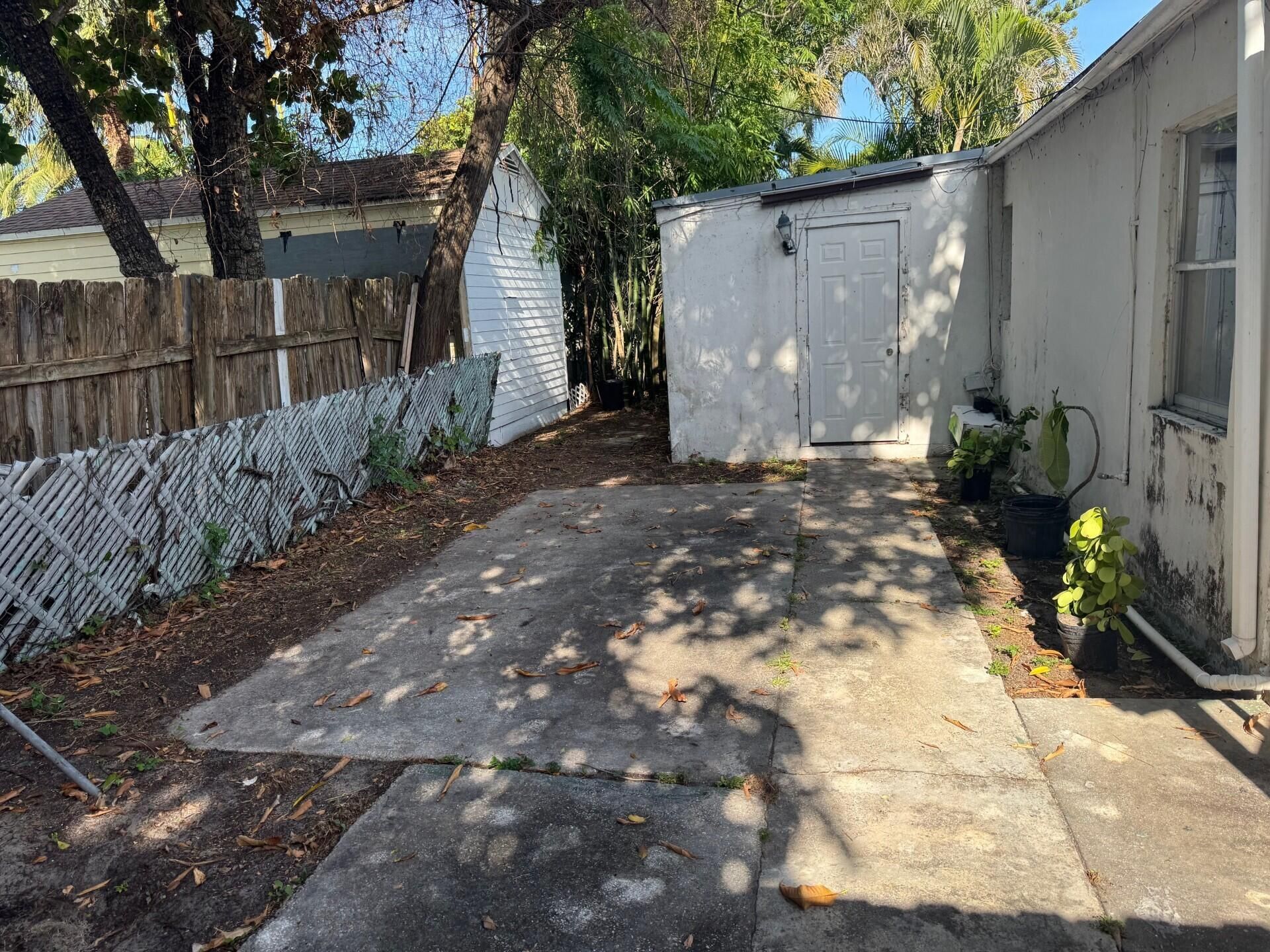 416 58th Street, West Palm Beach, FL 33407 Photo