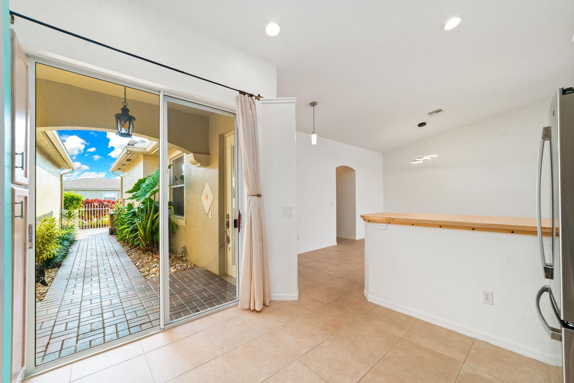 8597 Mangrove Cay, West Palm Beach, FL 33411 Photo