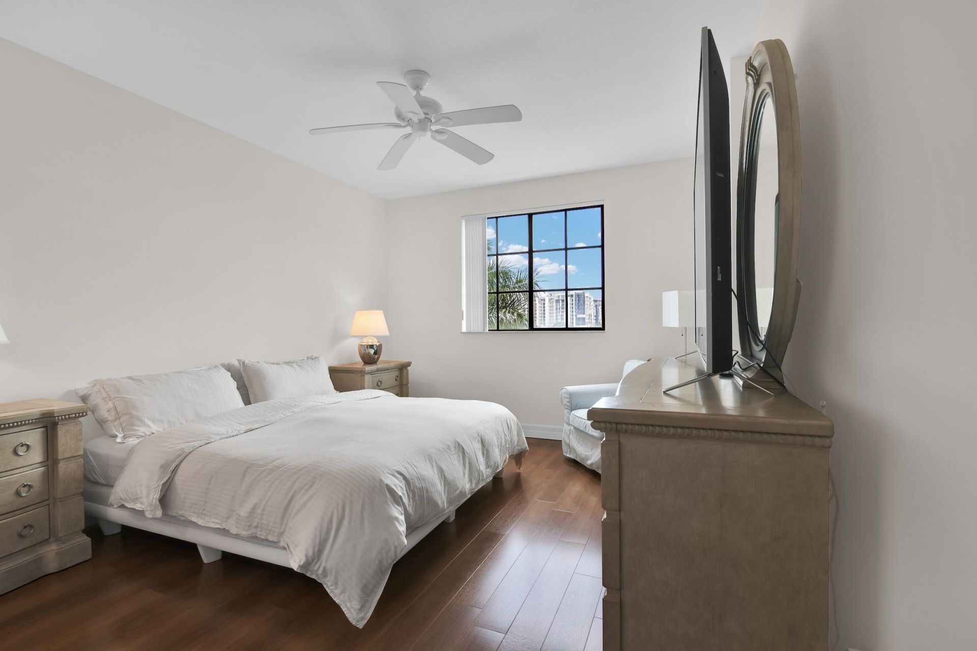 233 S Federal Highway, Unit 421, Boca Raton, FL 33432 Photo