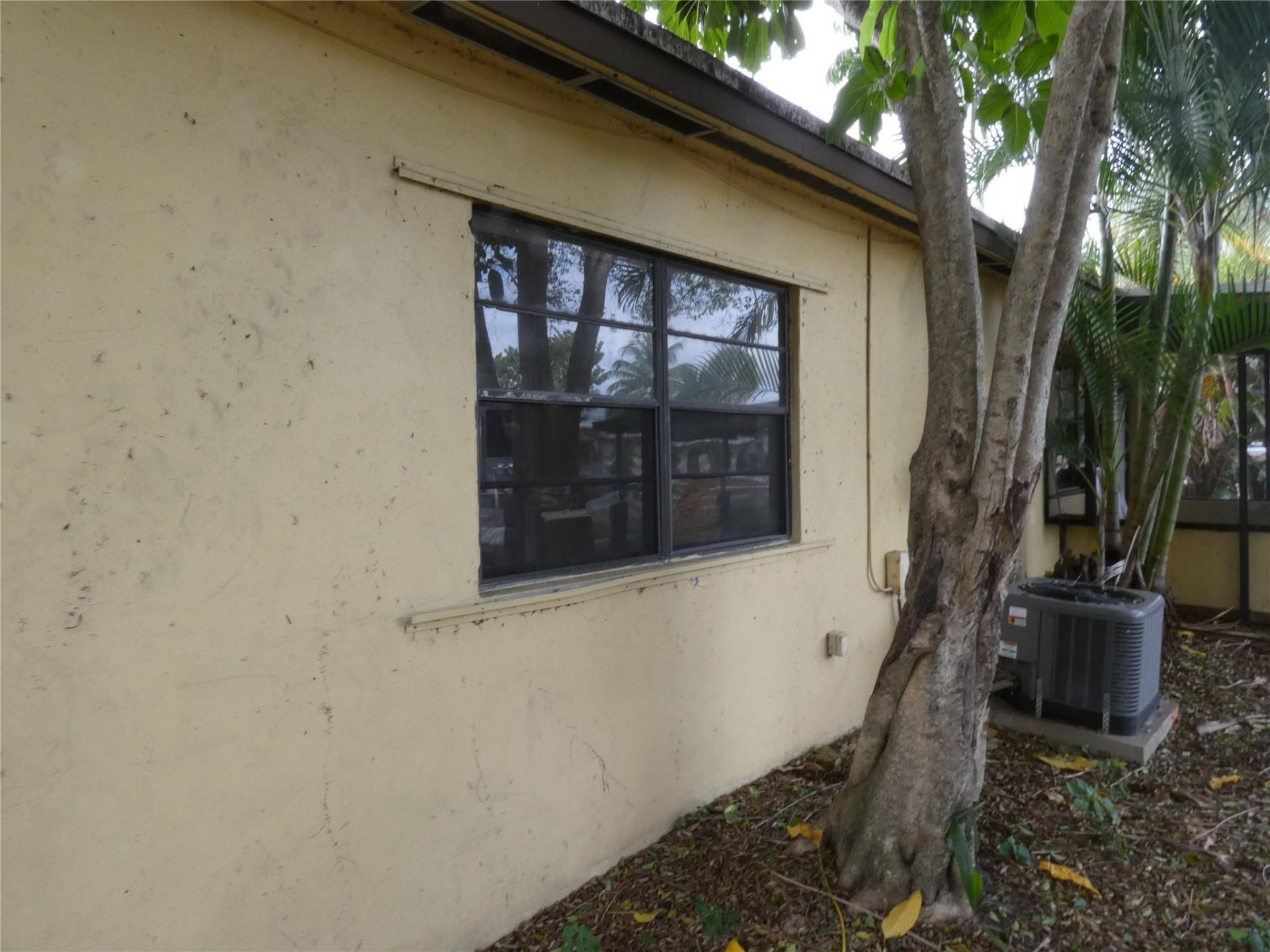 82 Tortuga Road, Palm Springs, FL 33461 Photo