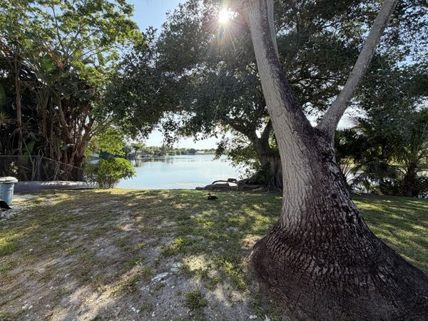 6791 NW 32nd Avenue, Fort Lauderdale, FL 33309