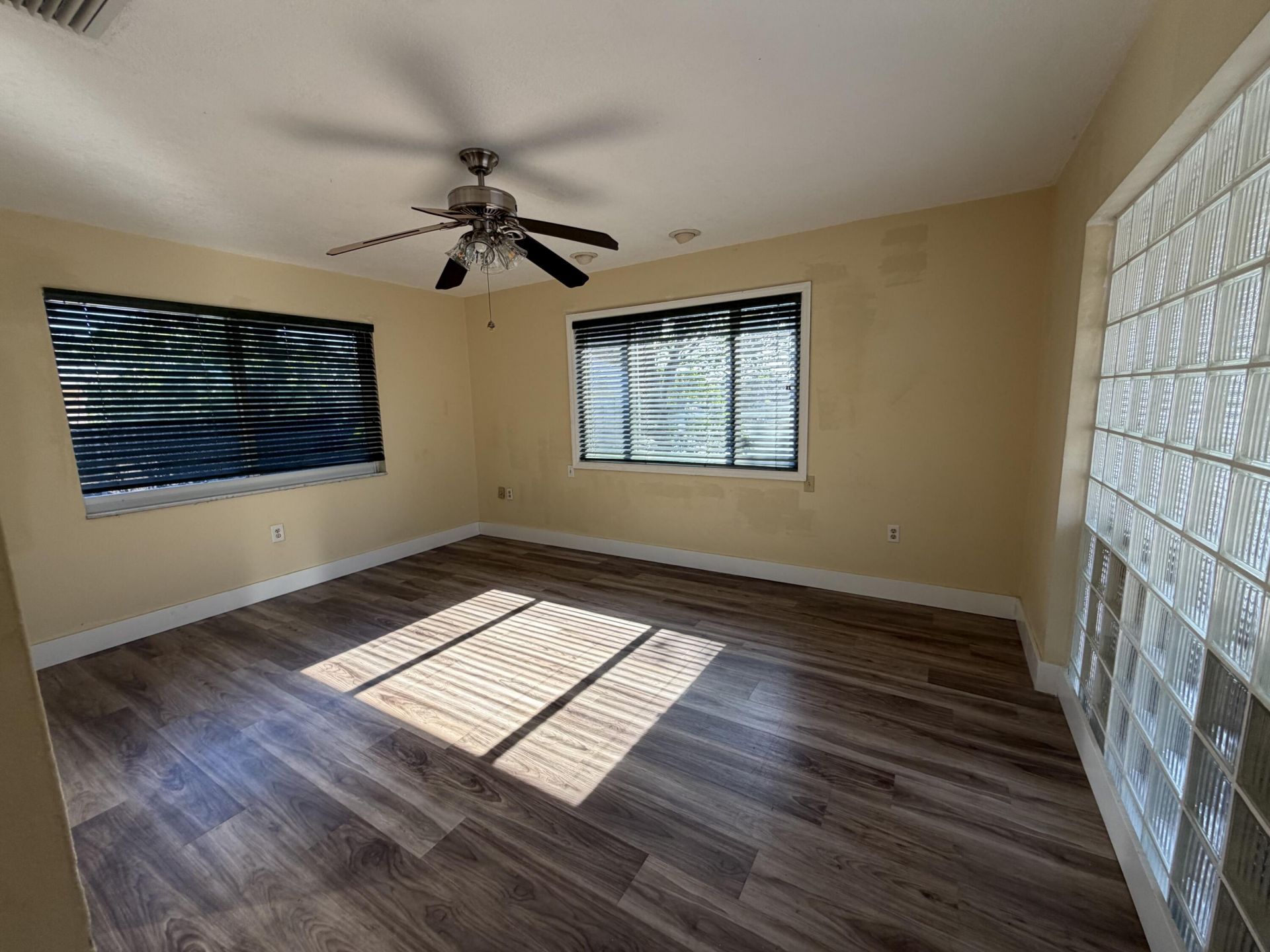 6791 NW 32nd Avenue, Fort Lauderdale, FL 33309 Photo