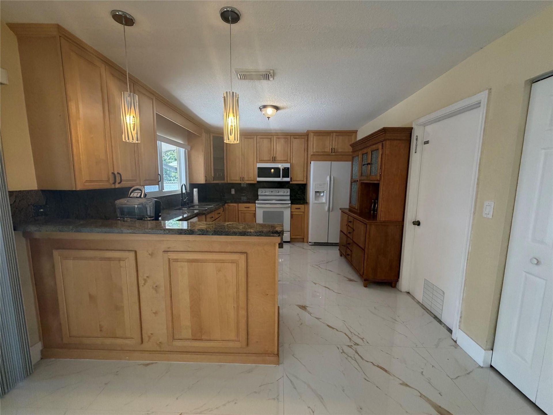 6791 NW 32nd Avenue, Fort Lauderdale, FL 33309 Photo