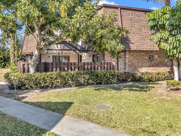 2540 NW 99 AVE, Unit 2540, Coral Springs, FL 33065