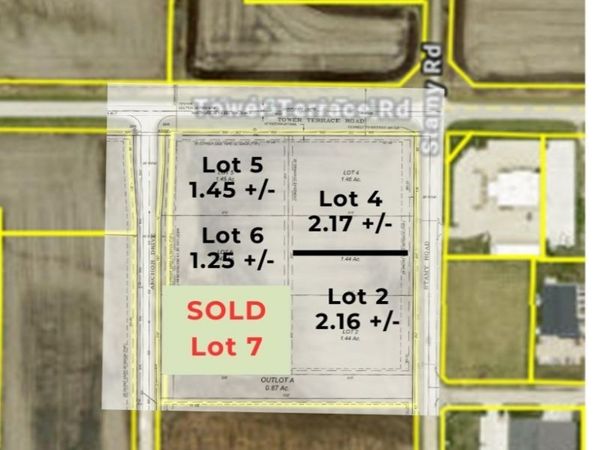 Lot 4 Tower Terrace Rd , Hiawatha, IA 52233