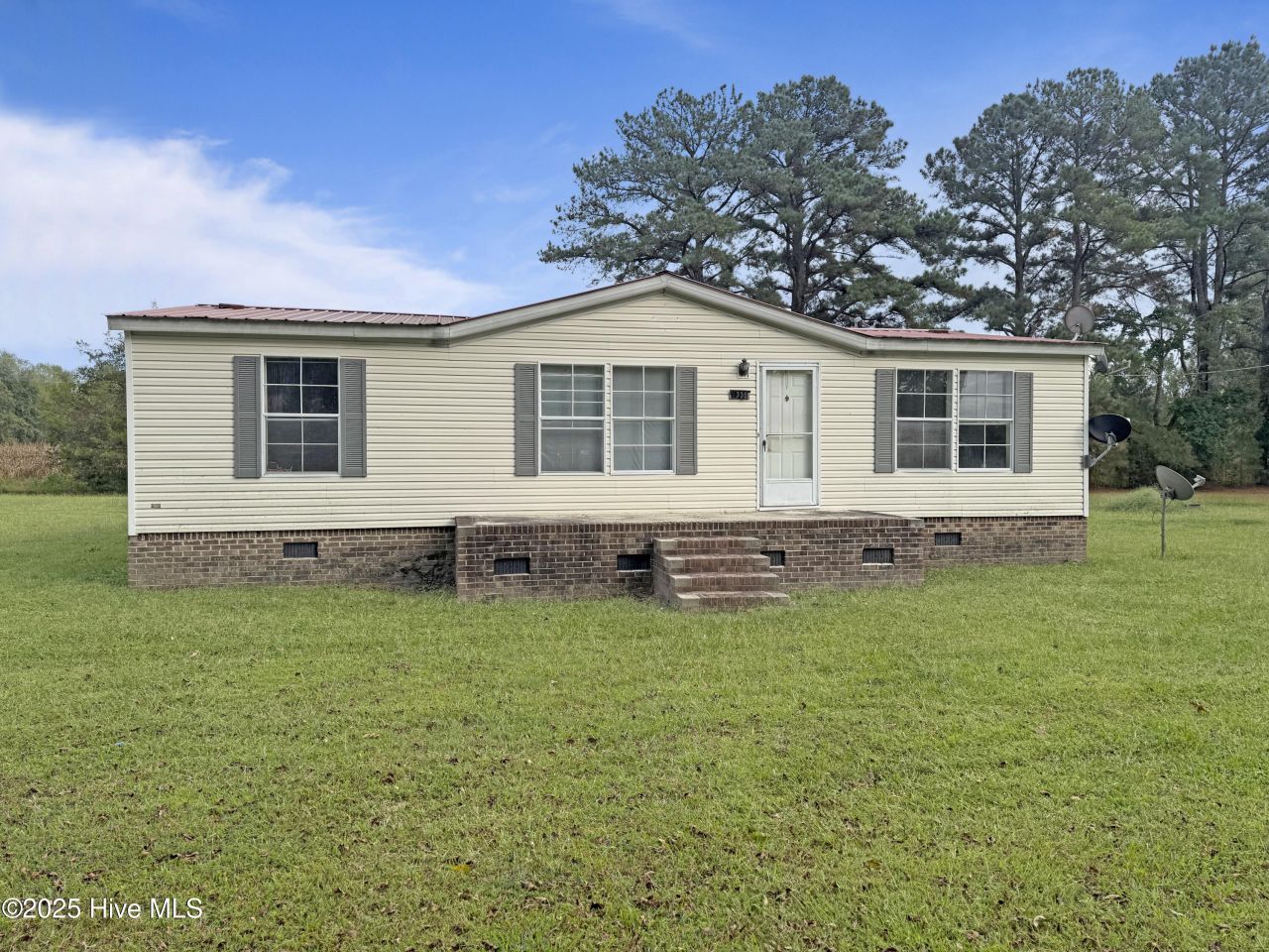 1335 Free Union Road, Jamesville, NC 27846 Main Photo