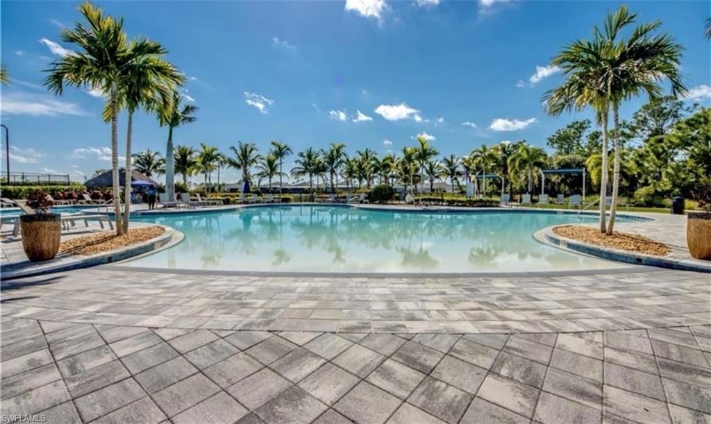 2613 Manzilla Ln, Cape Coral, FL 33909 Photo