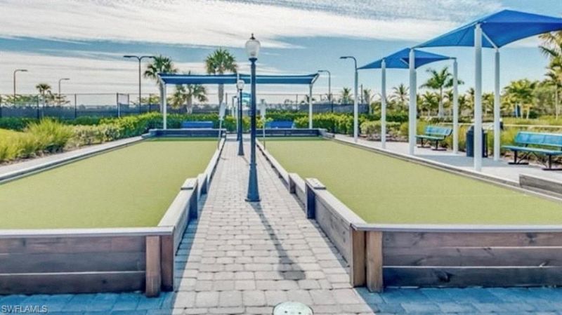 2613 Manzilla Ln, Cape Coral, FL 33909 Photo