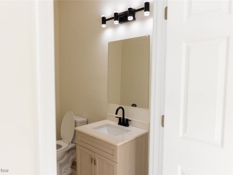 214 N Bentley Avenue, Niles, OH 44446 Photo 10