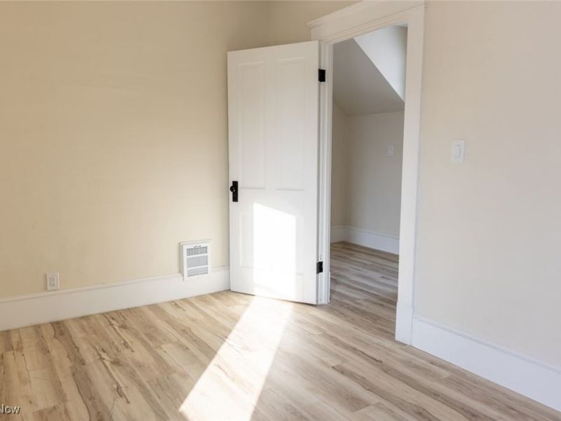 214 N Bentley Avenue, Niles, OH 44446 Photo 19