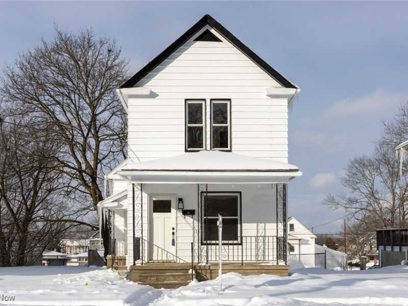 214 N Bentley Avenue, Niles, OH 44446 Photo 2