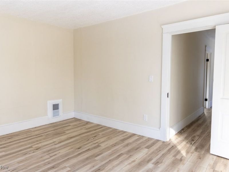 214 N Bentley Avenue, Niles, OH 44446 Photo 22