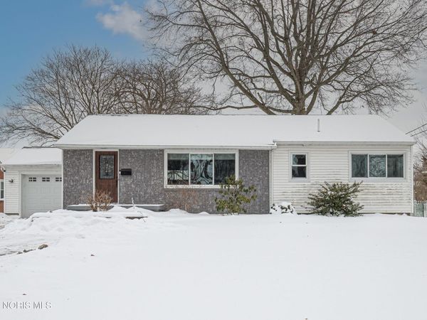 306 Fulton Street, Swanton, OH 43558