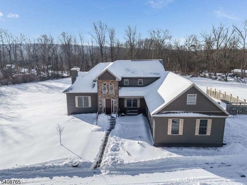 23 Dewey Ln, Lebanon, NJ 08826 Main Photo