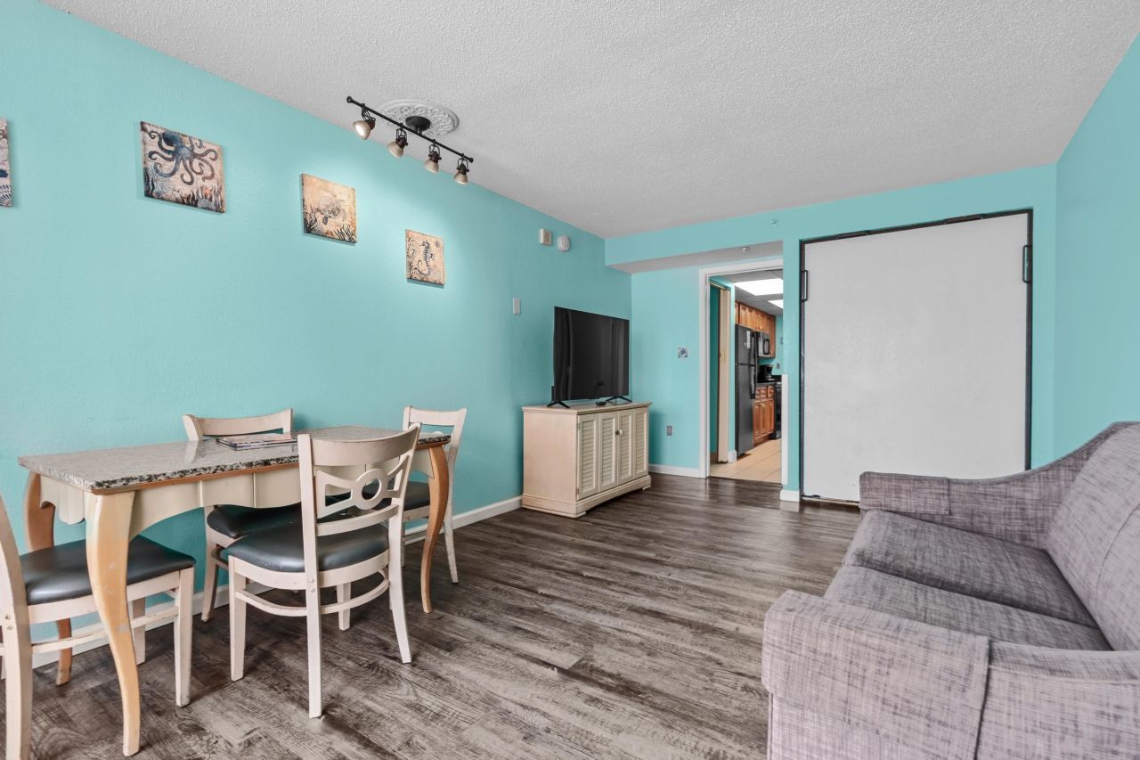 1501 S Ocean Blvd. Photo 11