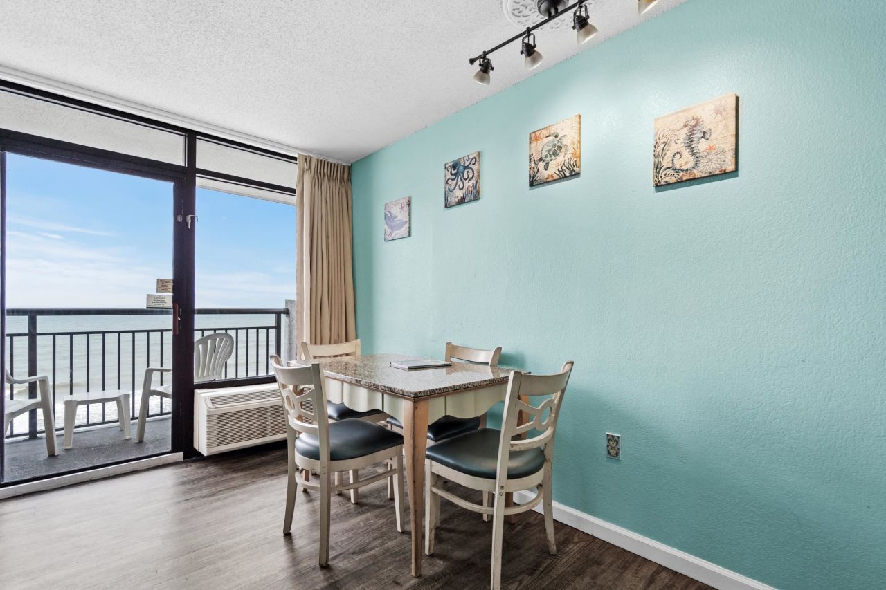 1501 S Ocean Blvd. Photo 4