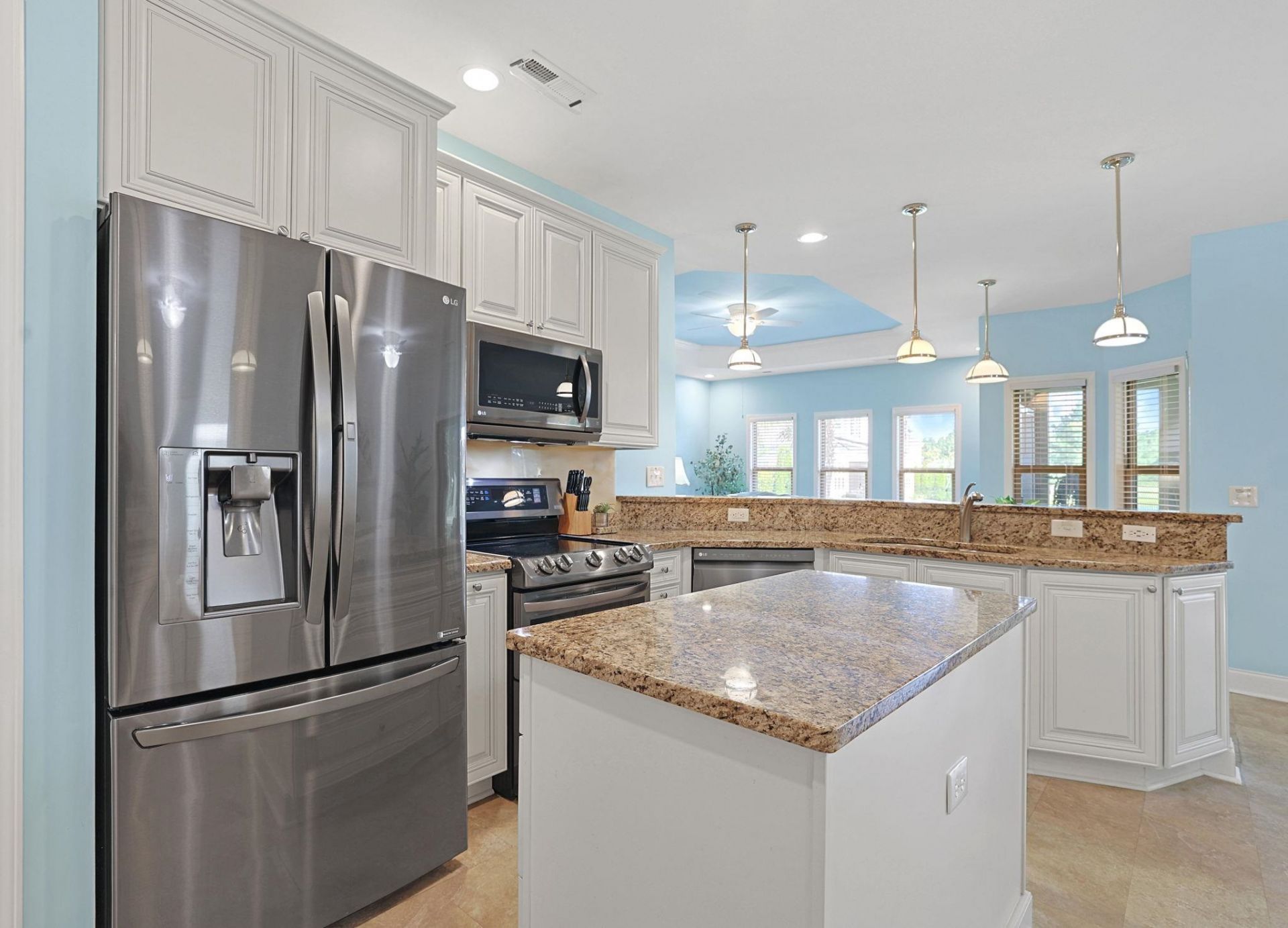 1303 Ashboro Ct. Photo 12