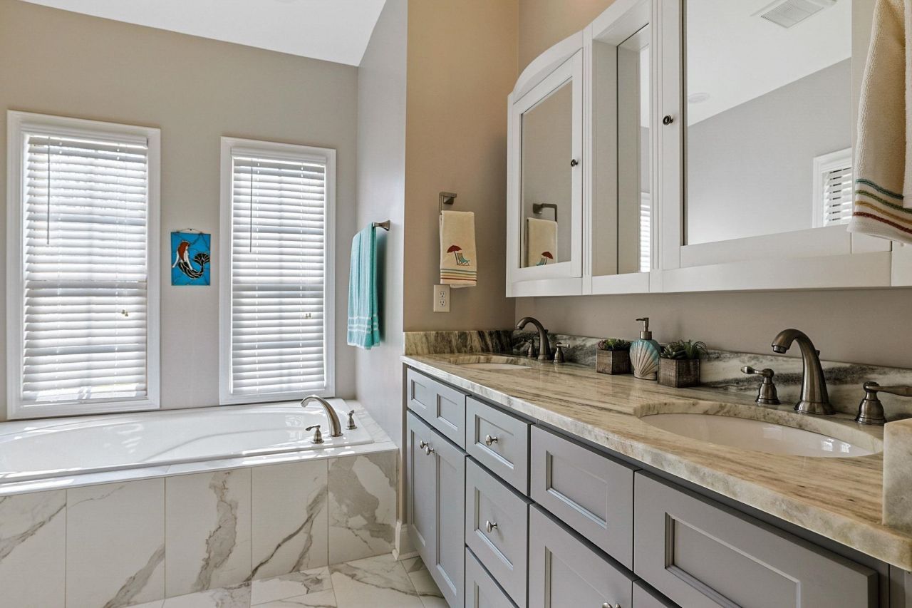 1303 Ashboro Ct. Photo 18