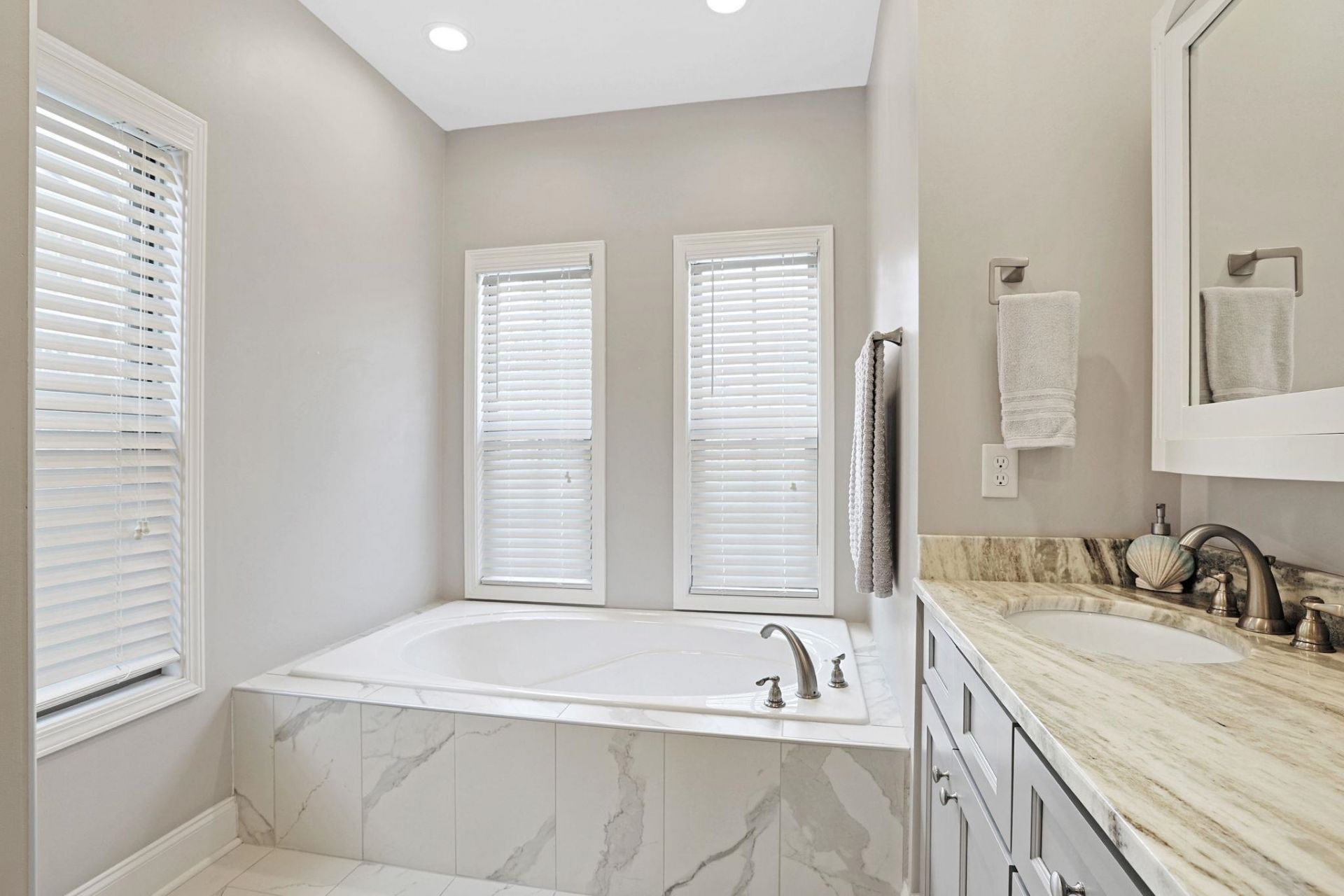 1303 Ashboro Ct. Photo 23