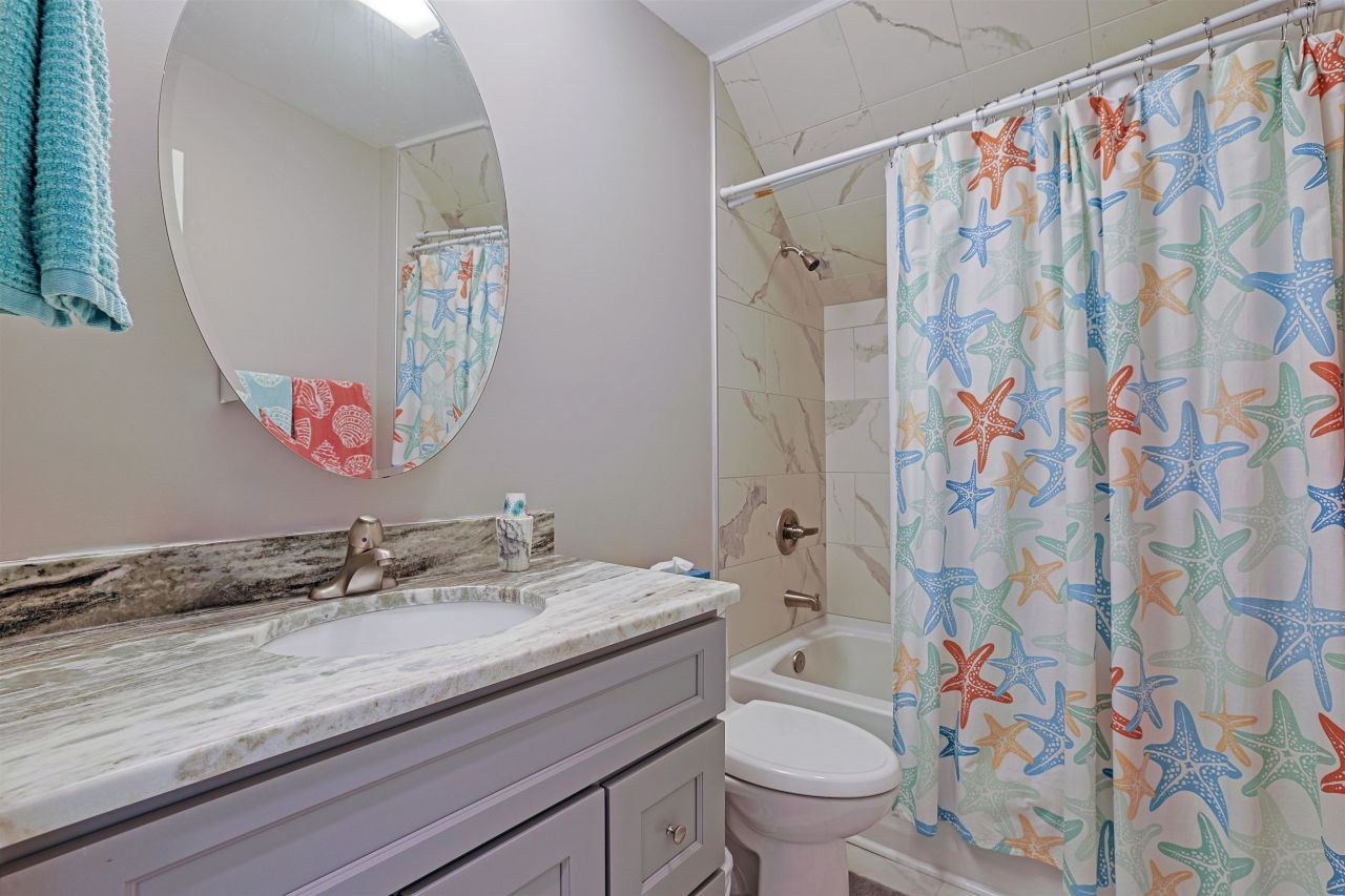 1303 Ashboro Ct. Photo 26