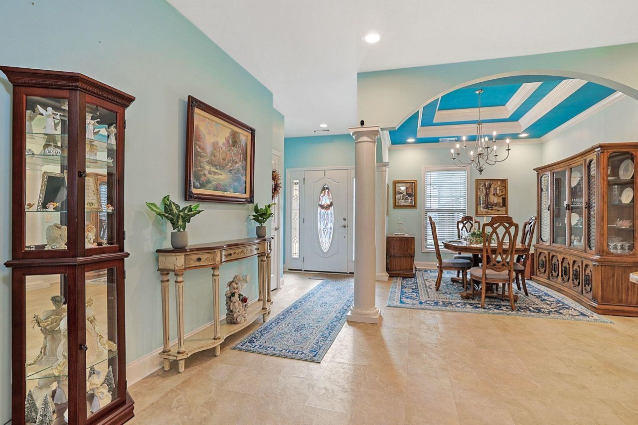 1303 Ashboro Ct. Photo 5