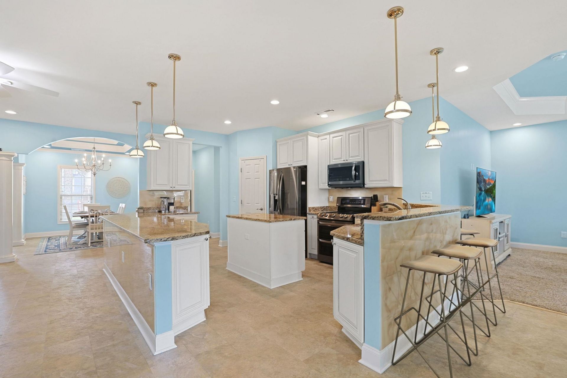 1303 Ashboro Ct. Photo 6