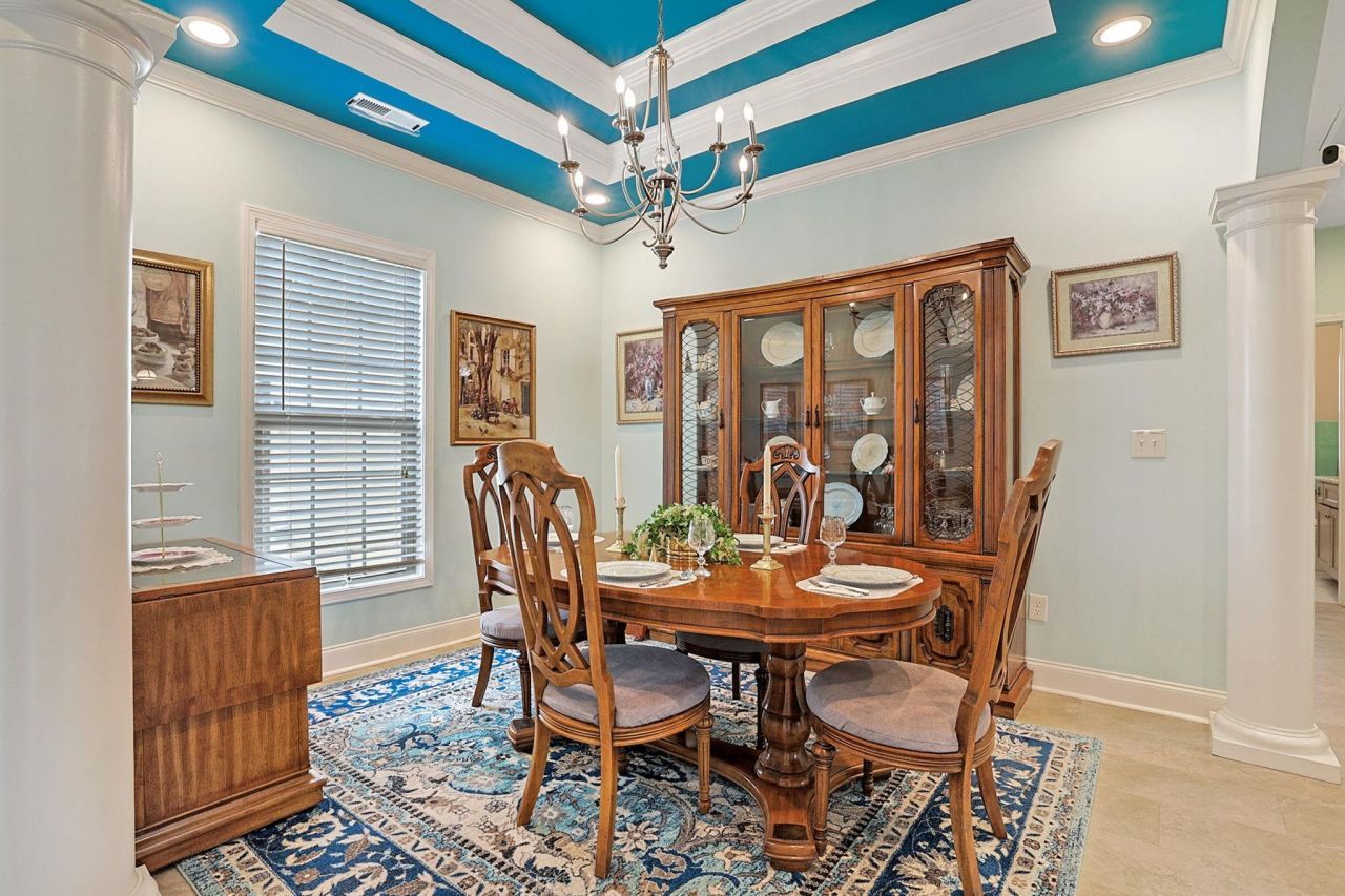 1303 Ashboro Ct. Photo 6