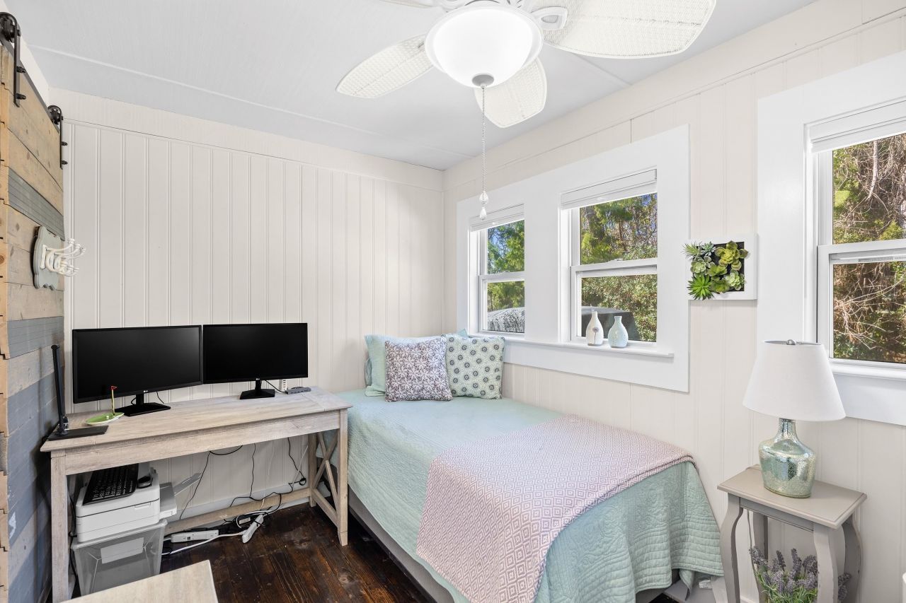 817 Main Sail Ct. Photo 23