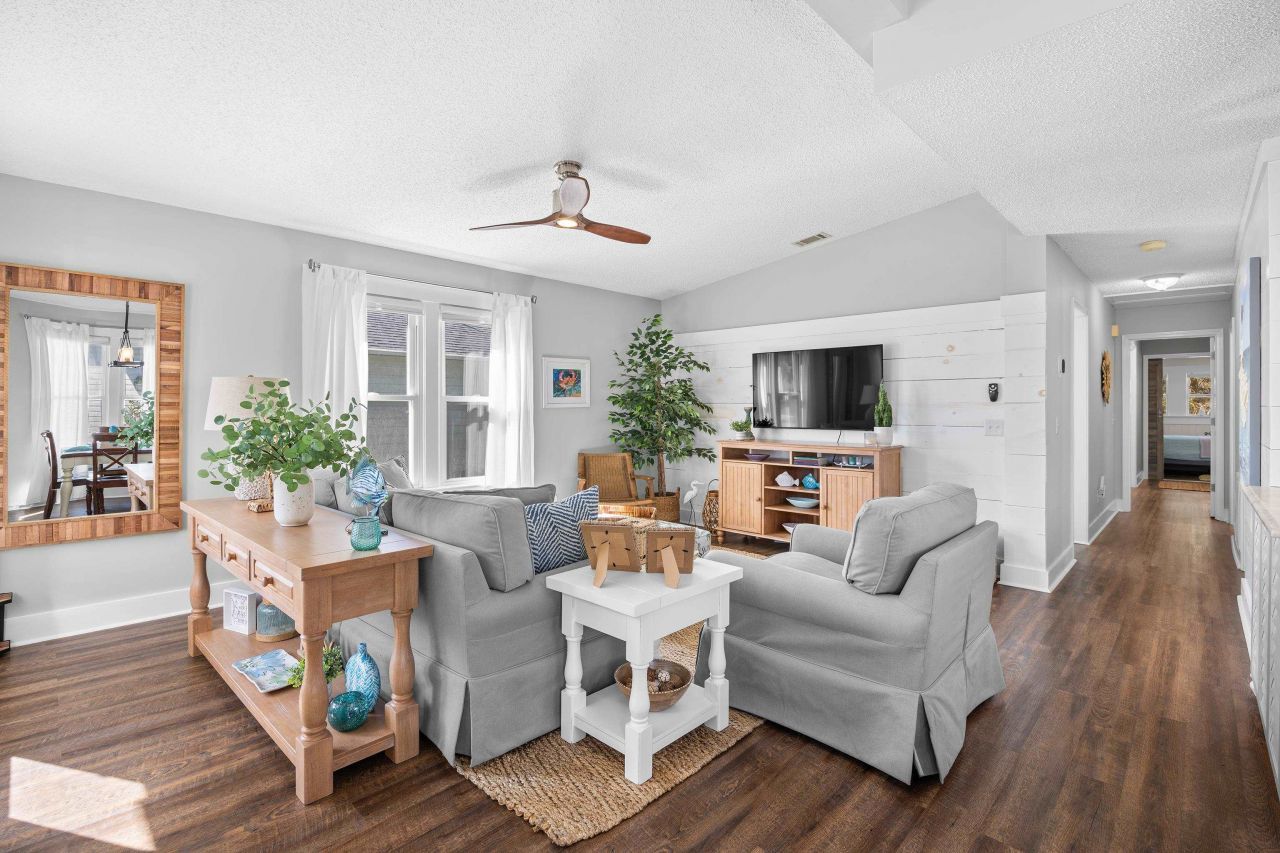 817 Main Sail Ct. Photo 5