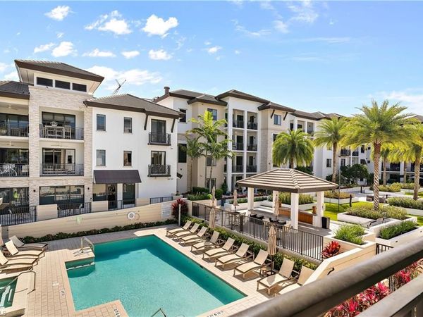 1030 3rd AVE S, Unit 302, NAPLES, FL 34102