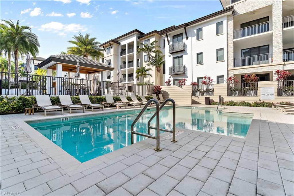 1030 3rd Ave S, Unit 302, Naples, FL 34102 Photo