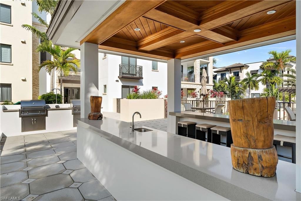 1030 3rd Ave S, Unit 302, Naples, FL 34102 Photo