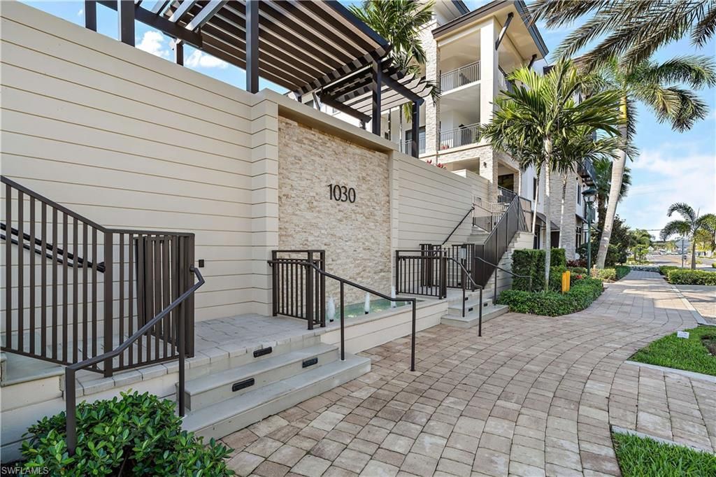 1030 3rd Ave S, Unit 302, Naples, FL 34102 Photo