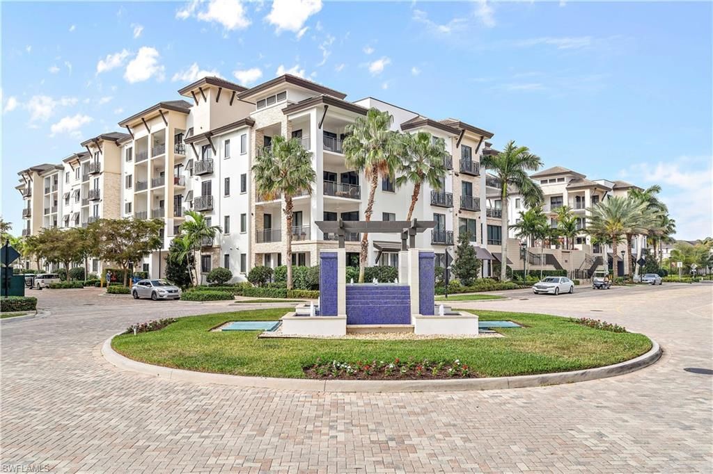 1030 3rd Ave S, Unit 302, Naples, FL 34102 Photo