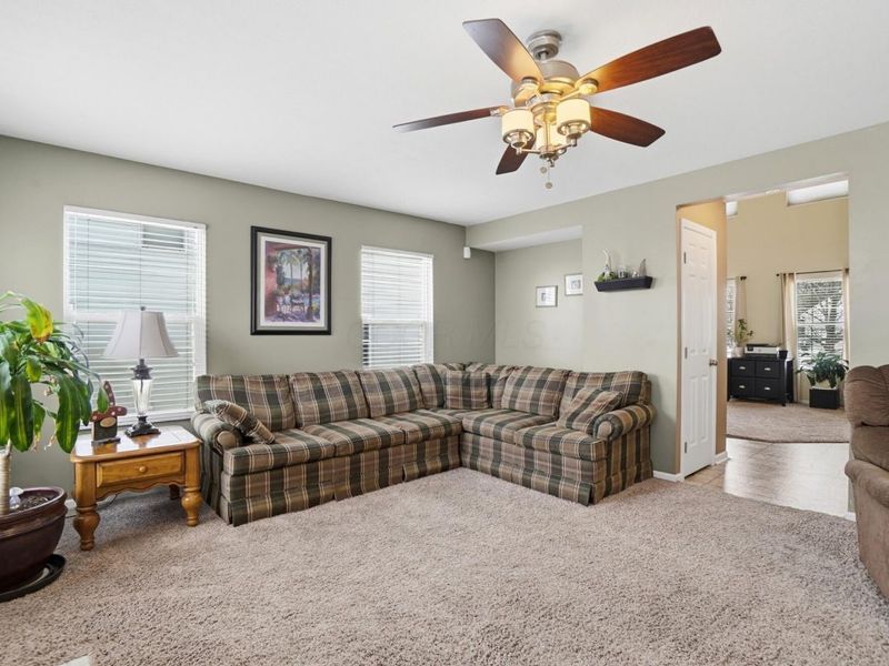 844 Brosmer Drive, Reynoldsburg, OH 43068 Photo 11