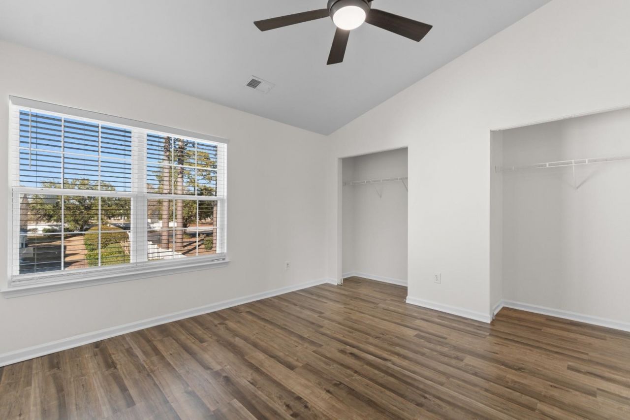 3526 Evergreen Way Photo 19