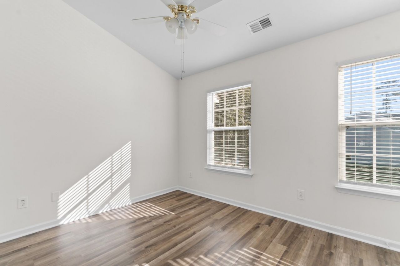 3526 Evergreen Way Photo 23