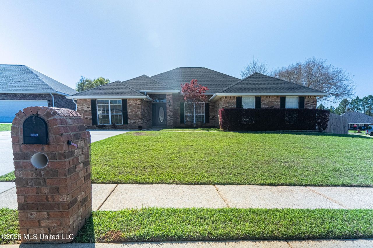 8062 Woodleigh Cove, Biloxi, MS 39532 Main Photo