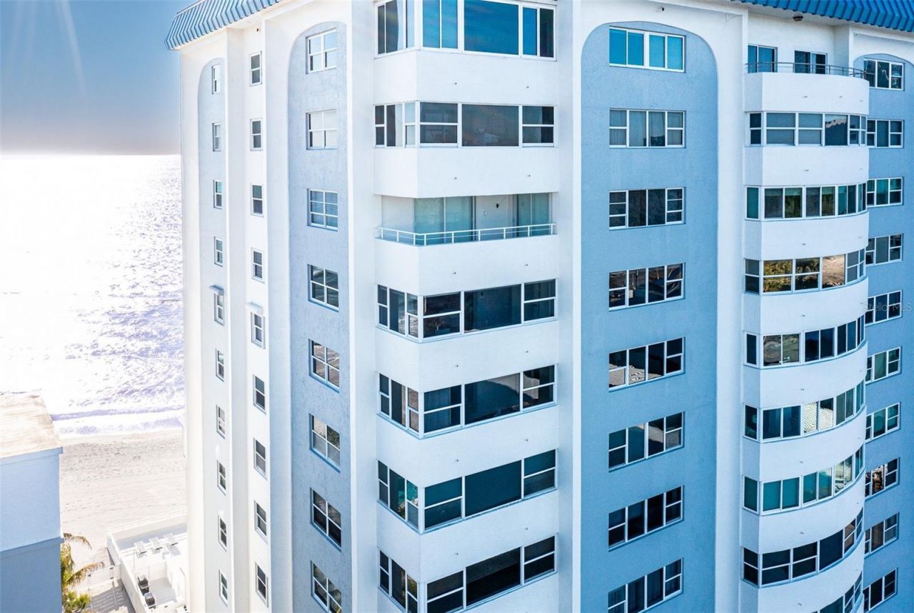 1750 Benjamin Franklin Drive, Unit 10G, Sarasota, FL 34236 Photo