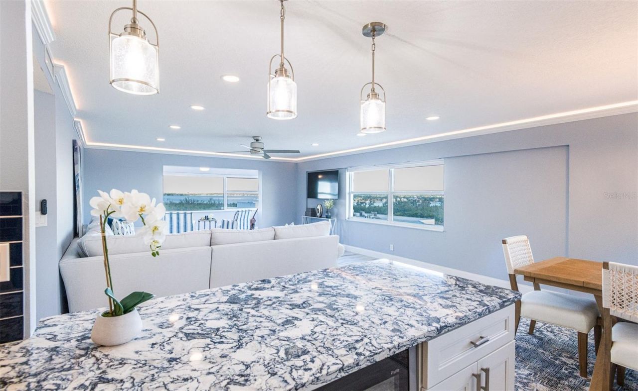 1750 Benjamin Franklin Drive, Unit 10G, Sarasota, FL 34236 Photo