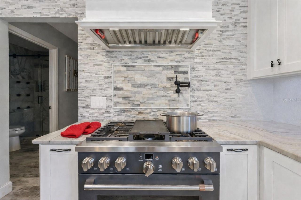 12545 S Putney Court, Leesburg, FL 34788 Photo