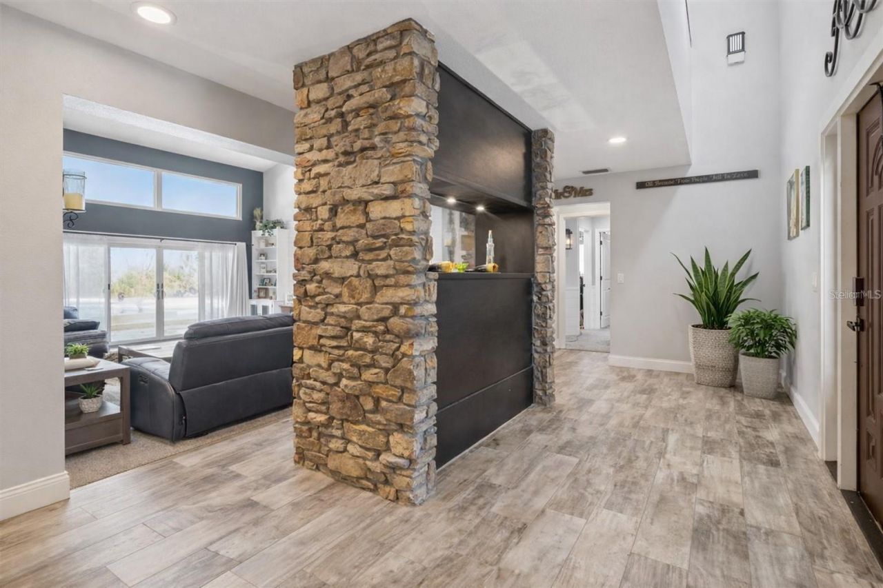 12545 S Putney Court, Leesburg, FL 34788 Photo