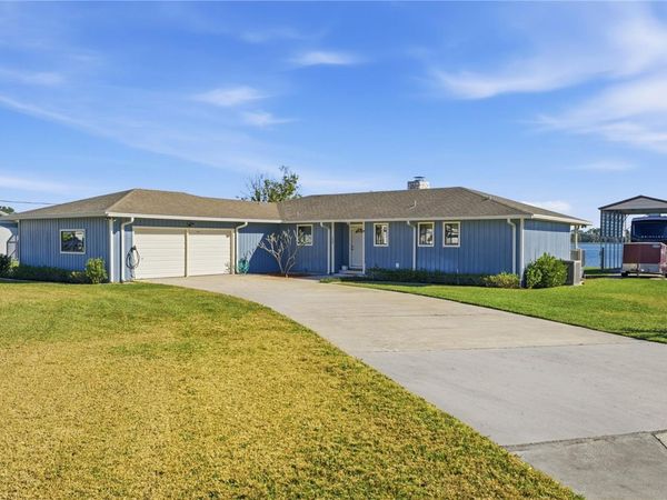 533 EDGEWATER DRIVE, POLK CITY, FL 33868