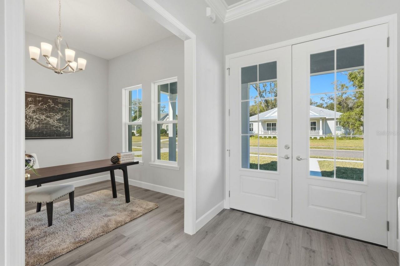 311 W Delaware Avenue, Lake Helen, FL 32744 Photo